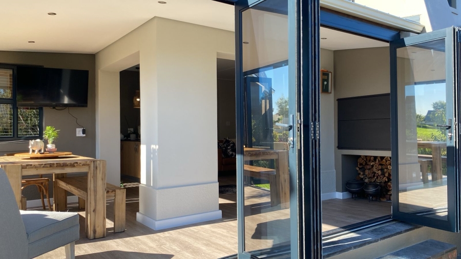 3 Bedroom Property for Sale in Graanendal Western Cape